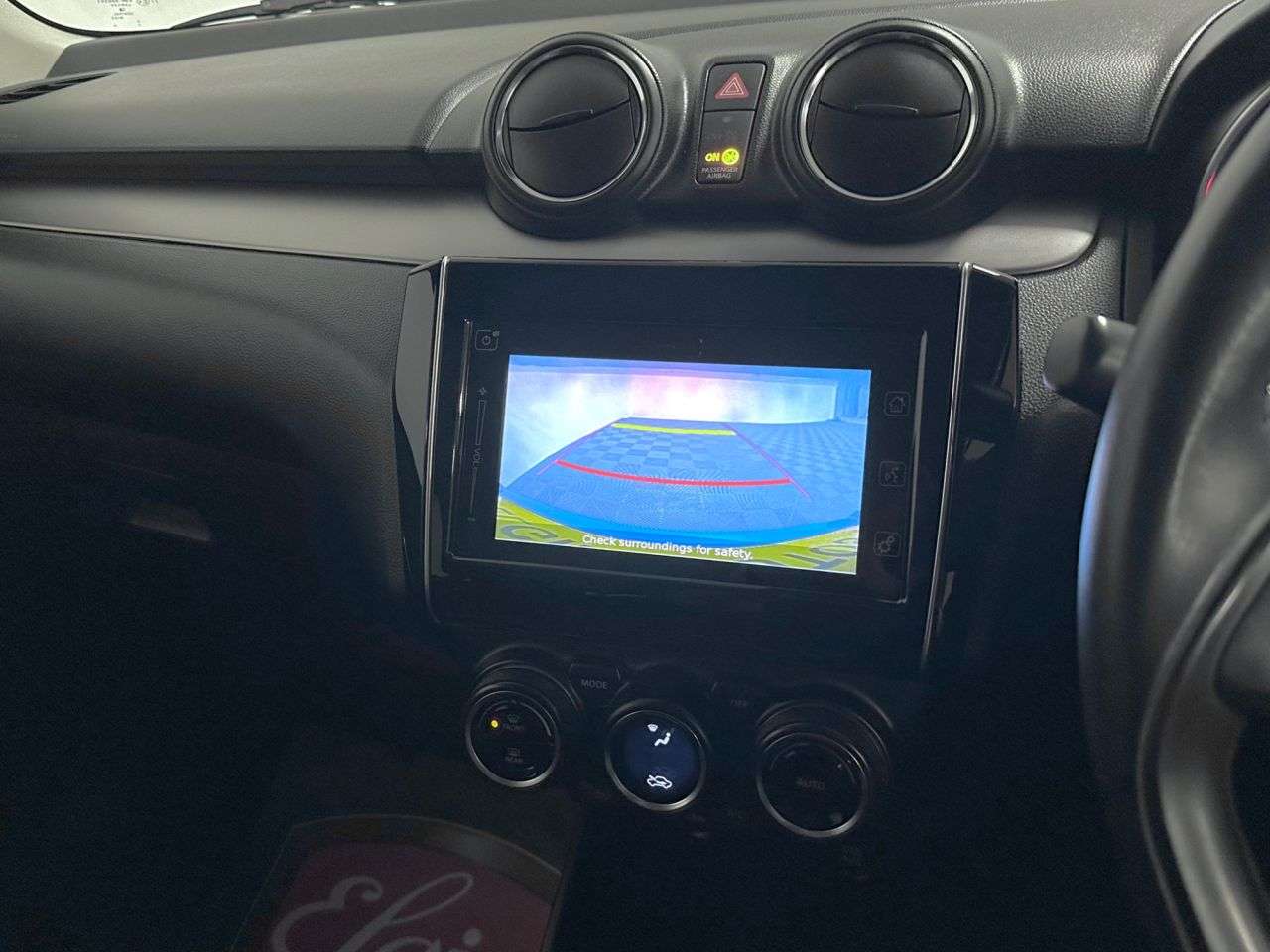 2022 SUZUKI SWIFT 2022 SUZUKI SWIFT