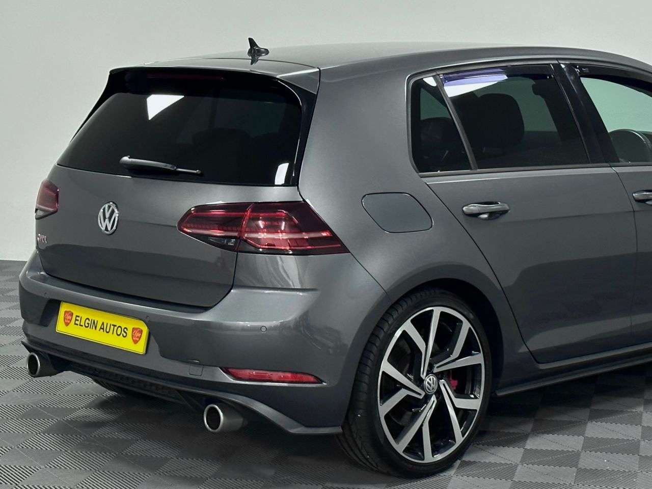 2019 VOLKSWAGEN GOLF 2019 VOLKSWAGEN GOLF