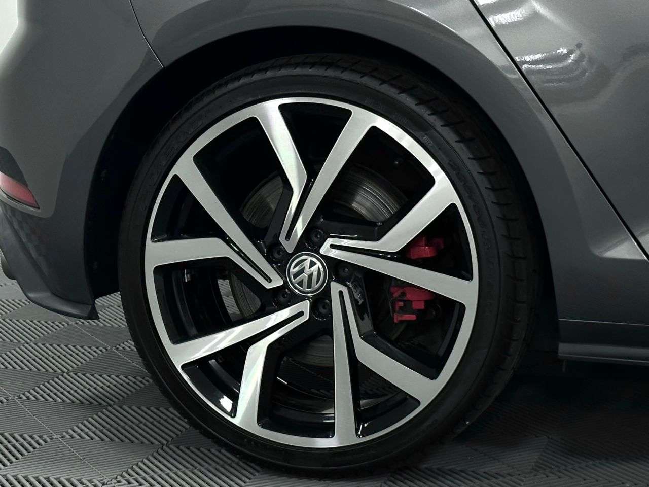 2019 VOLKSWAGEN GOLF 2019 VOLKSWAGEN GOLF