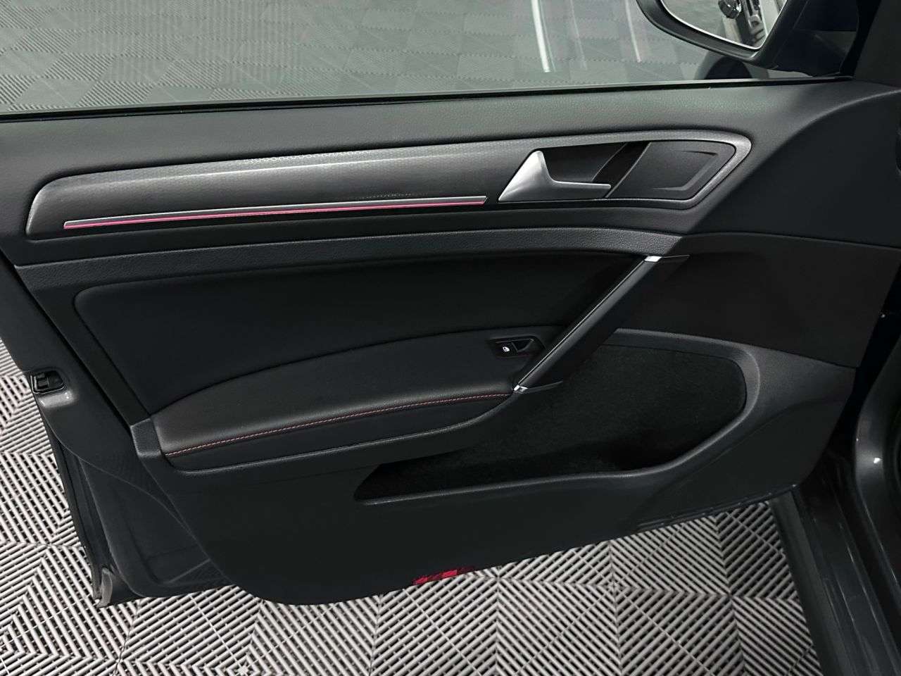 2019 VOLKSWAGEN GOLF 2019 VOLKSWAGEN GOLF