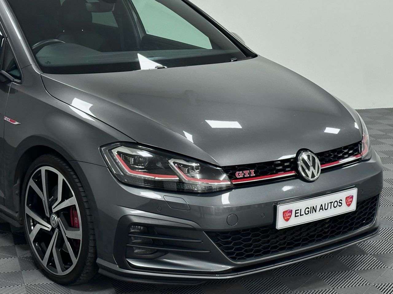 2019 VOLKSWAGEN GOLF 2019 VOLKSWAGEN GOLF