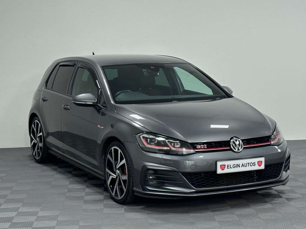 2019 VOLKSWAGEN GOLF 2019 VOLKSWAGEN GOLF