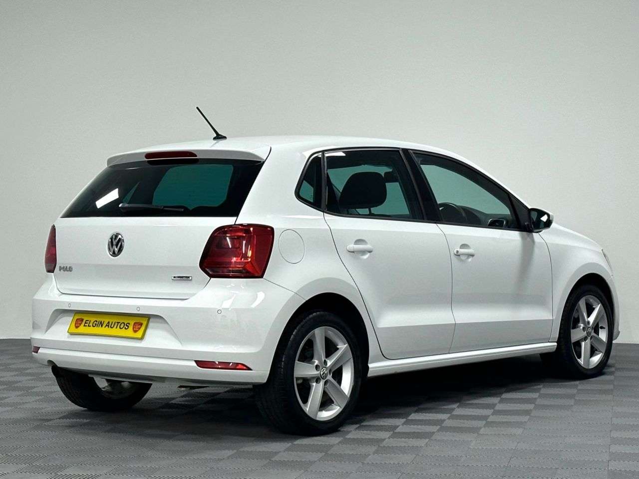 2015 VOLKSWAGEN POLO 2015 VOLKSWAGEN POLO