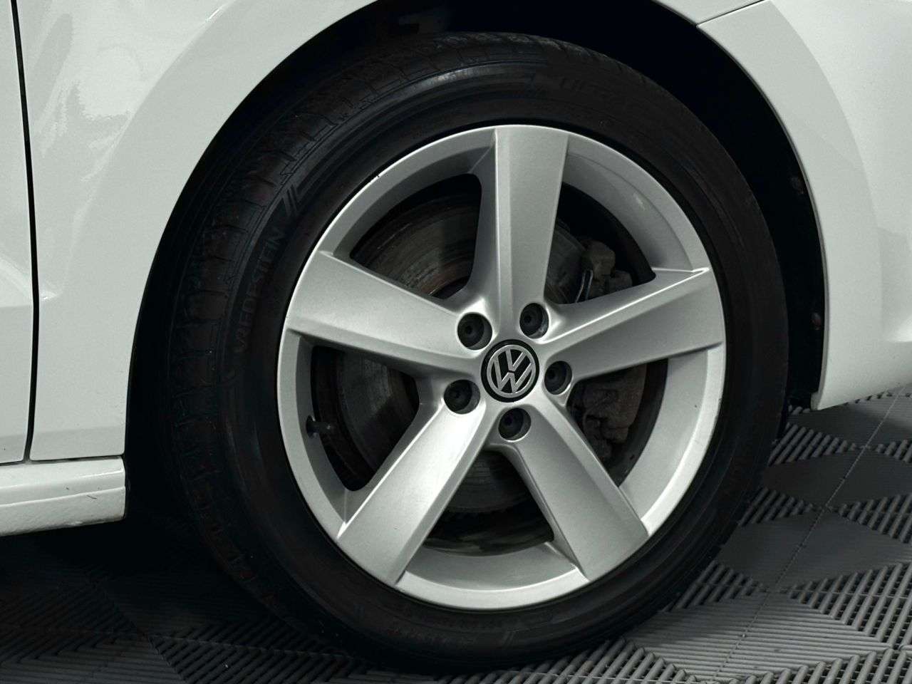 2015 VOLKSWAGEN POLO 2015 VOLKSWAGEN POLO