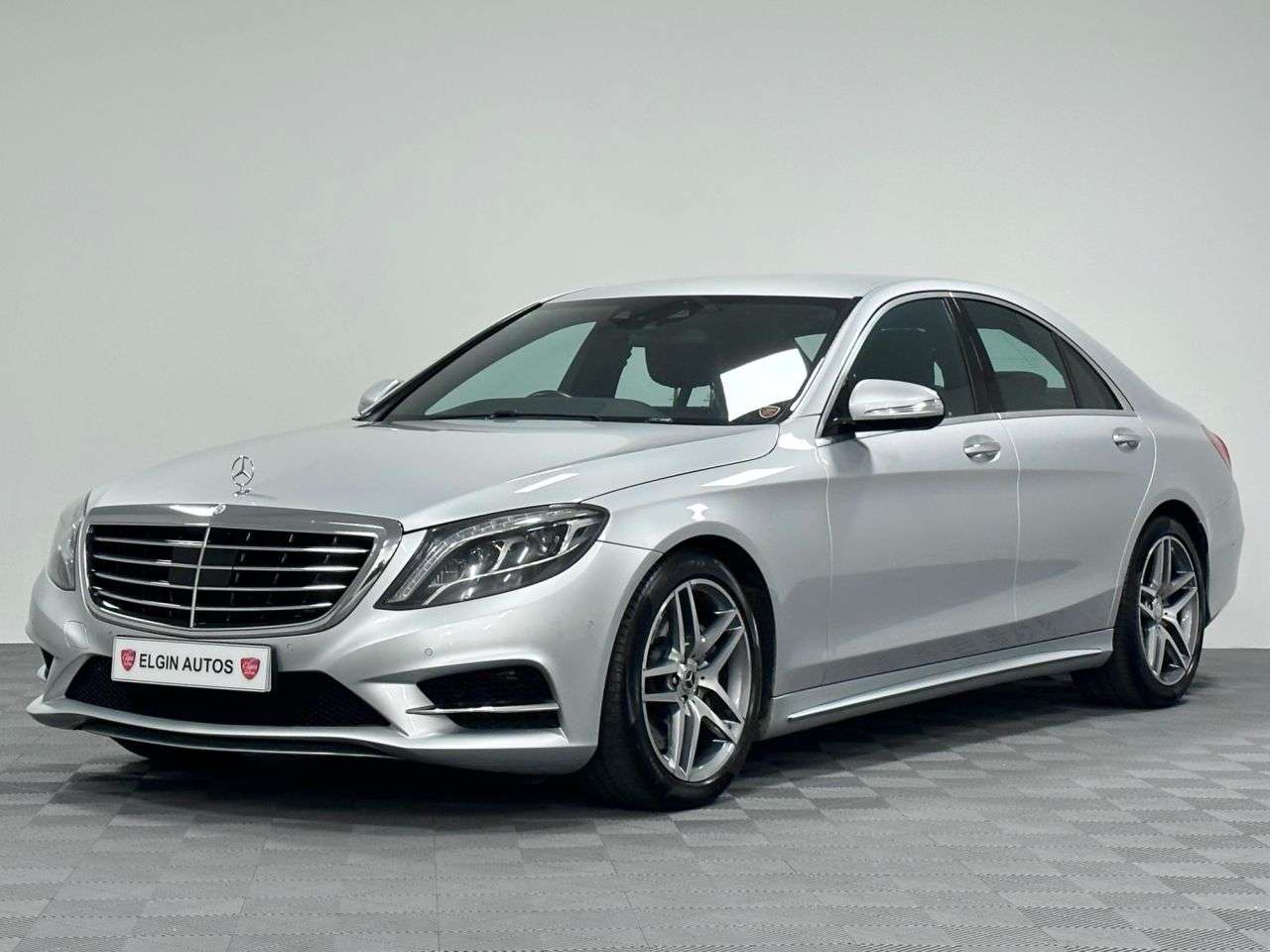 A 2015 MERCEDES-BENZ S-CLASS S350d AMG Line 3.0 V6 Auto ( 258 bhp ) A 2015 MERCEDES-BENZ S-CLASS S350d AMG Line 3.0 V6 Auto ( 258 bhp )