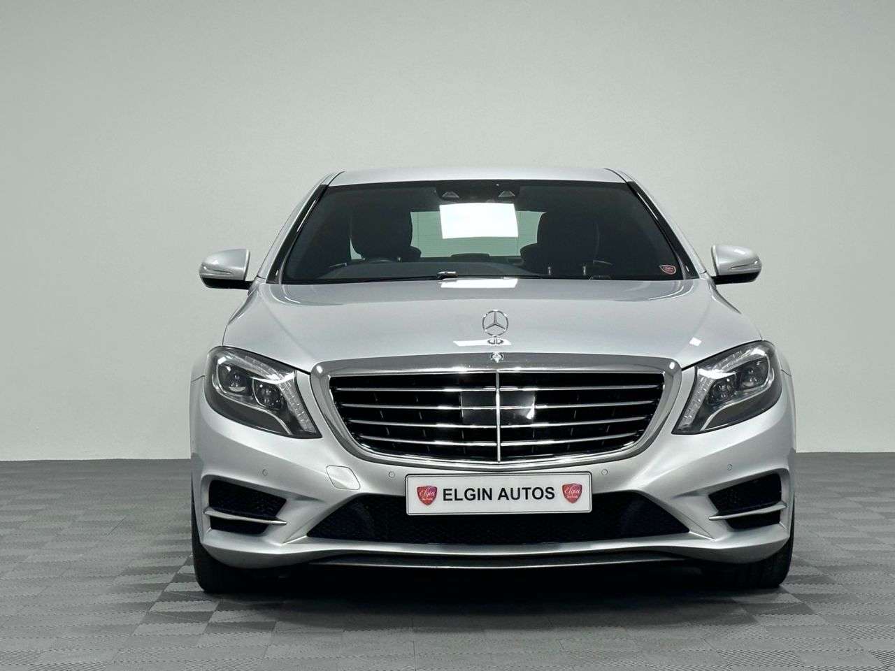 A 2015 MERCEDES-BENZ S-CLASS S350d AMG Line 3.0 V6 Auto ( 258 bhp ) A 2015 MERCEDES-BENZ S-CLASS S350d AMG Line 3.0 V6 Auto ( 258 bhp )