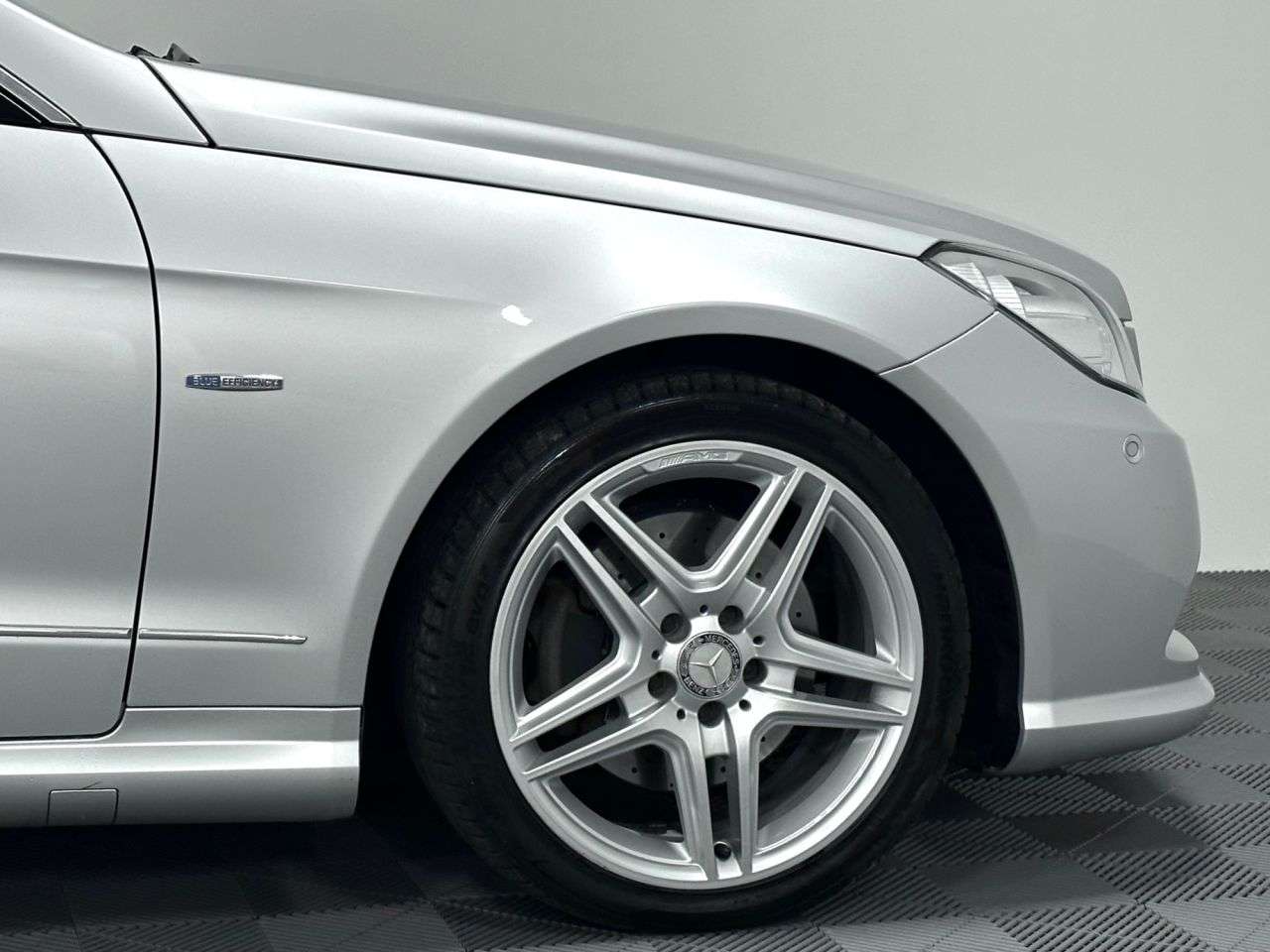 2011 MERCEDES-BENZ E-CLASS 2011 MERCEDES-BENZ E-CLASS