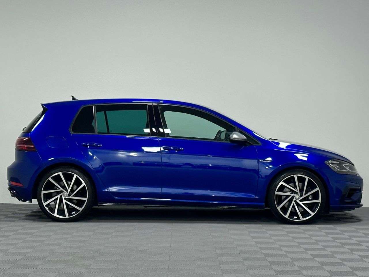 2019 VOLKSWAGEN GOLF 2019 VOLKSWAGEN GOLF