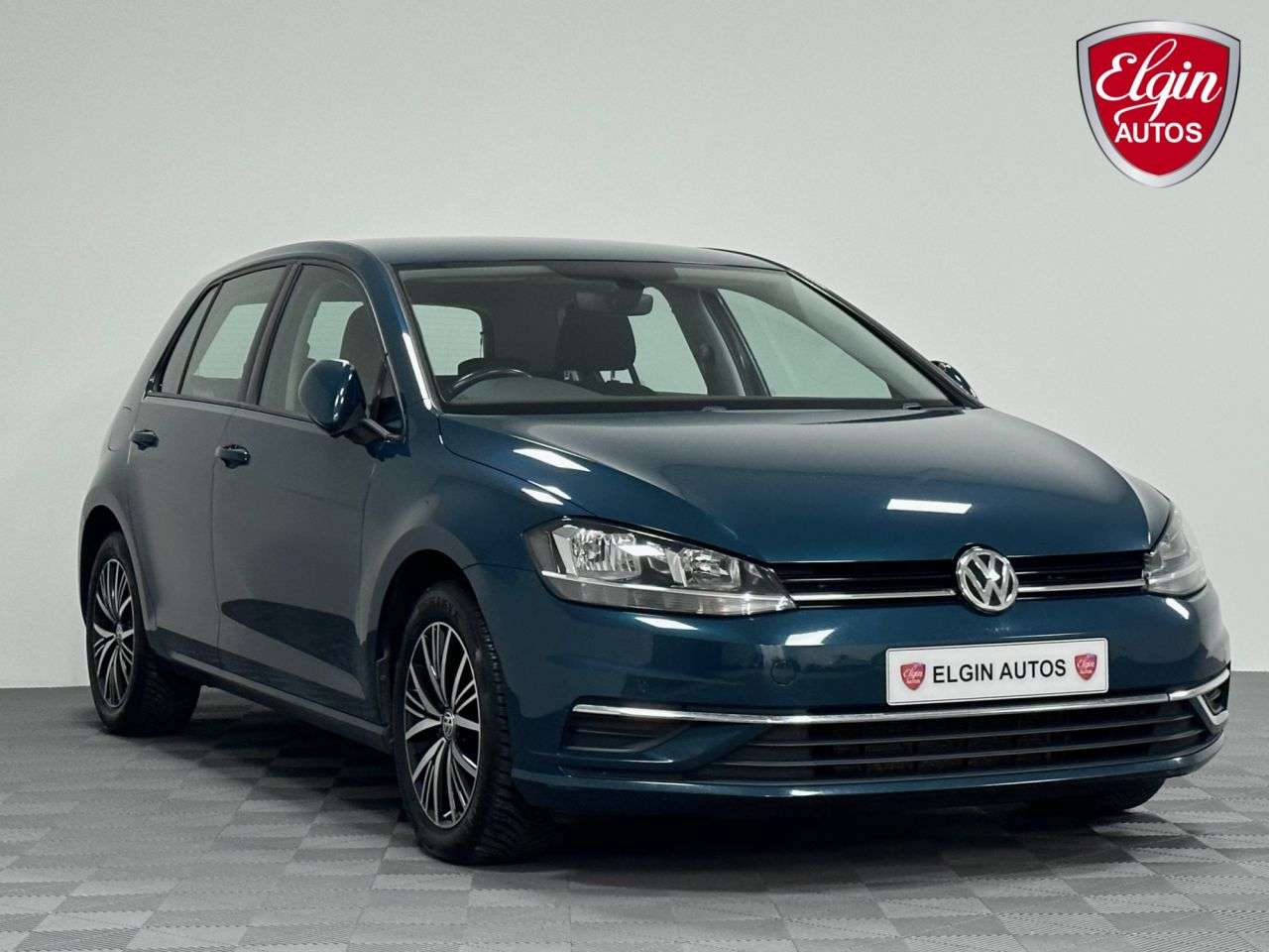 A 2017 VOLKSWAGEN GOLF SE Nav 1.4 TSI DSG ( 125 bhp ) A 2017 VOLKSWAGEN GOLF SE Nav 1.4 TSI DSG ( 125 bhp )
