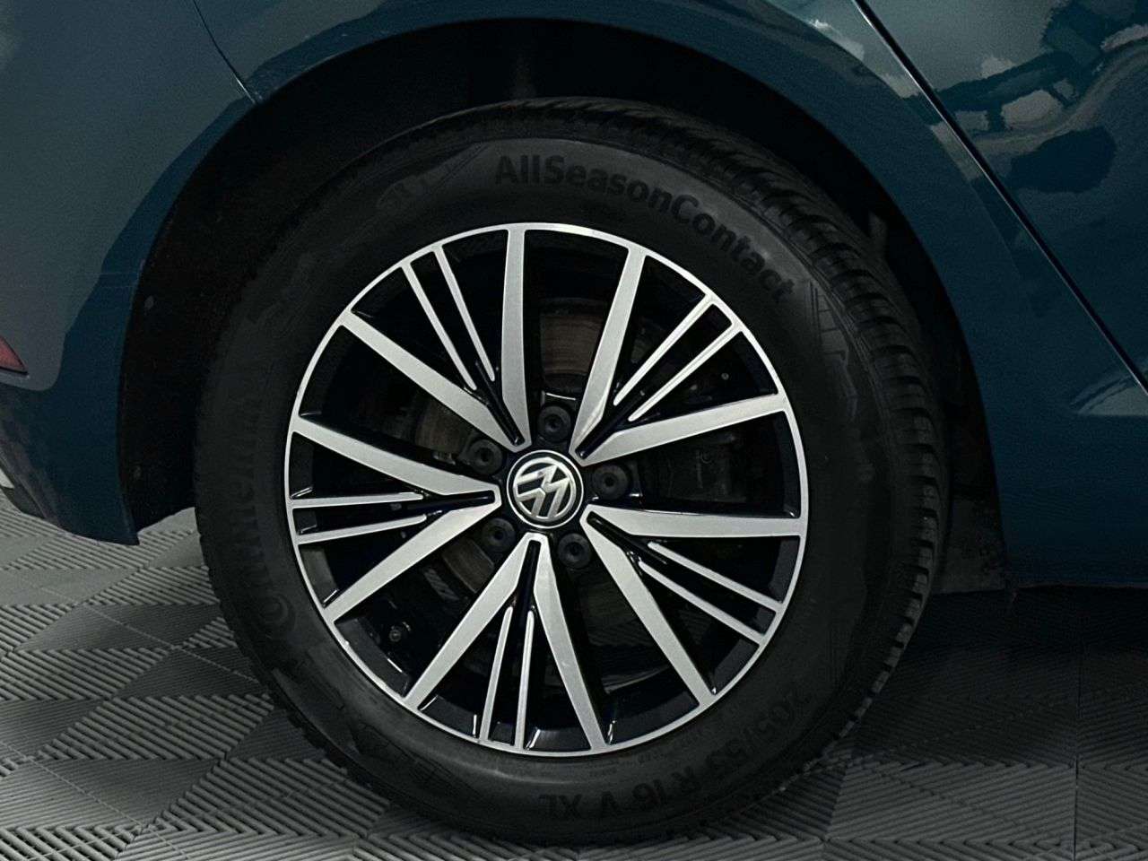 2017 VOLKSWAGEN GOLF 2017 VOLKSWAGEN GOLF