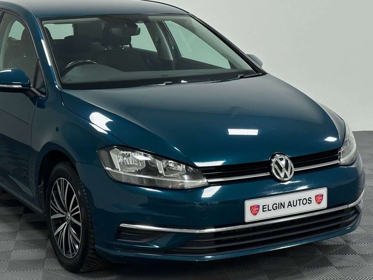 2017 VOLKSWAGEN GOLF 2017 VOLKSWAGEN GOLF