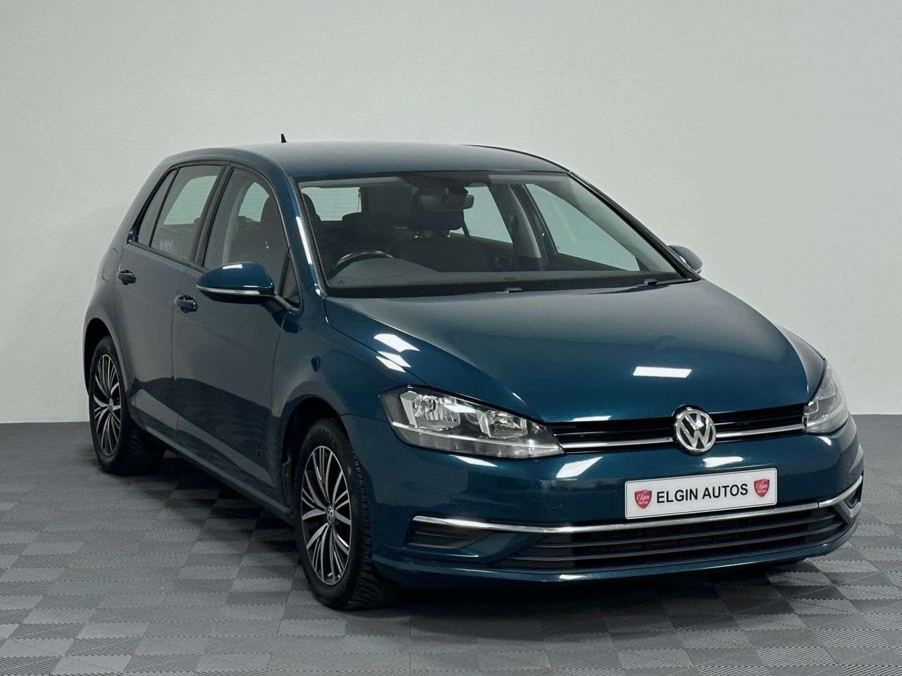 2017 VOLKSWAGEN GOLF 2017 VOLKSWAGEN GOLF