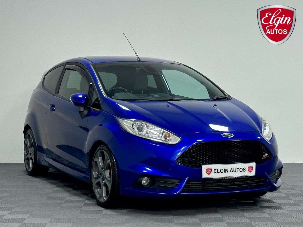 A 2014 FORD FIESTA ST-3 1.6T EcoBoost ( 182 bhp ) A 2014 FORD FIESTA ST-3 1.6T EcoBoost ( 182 bhp )