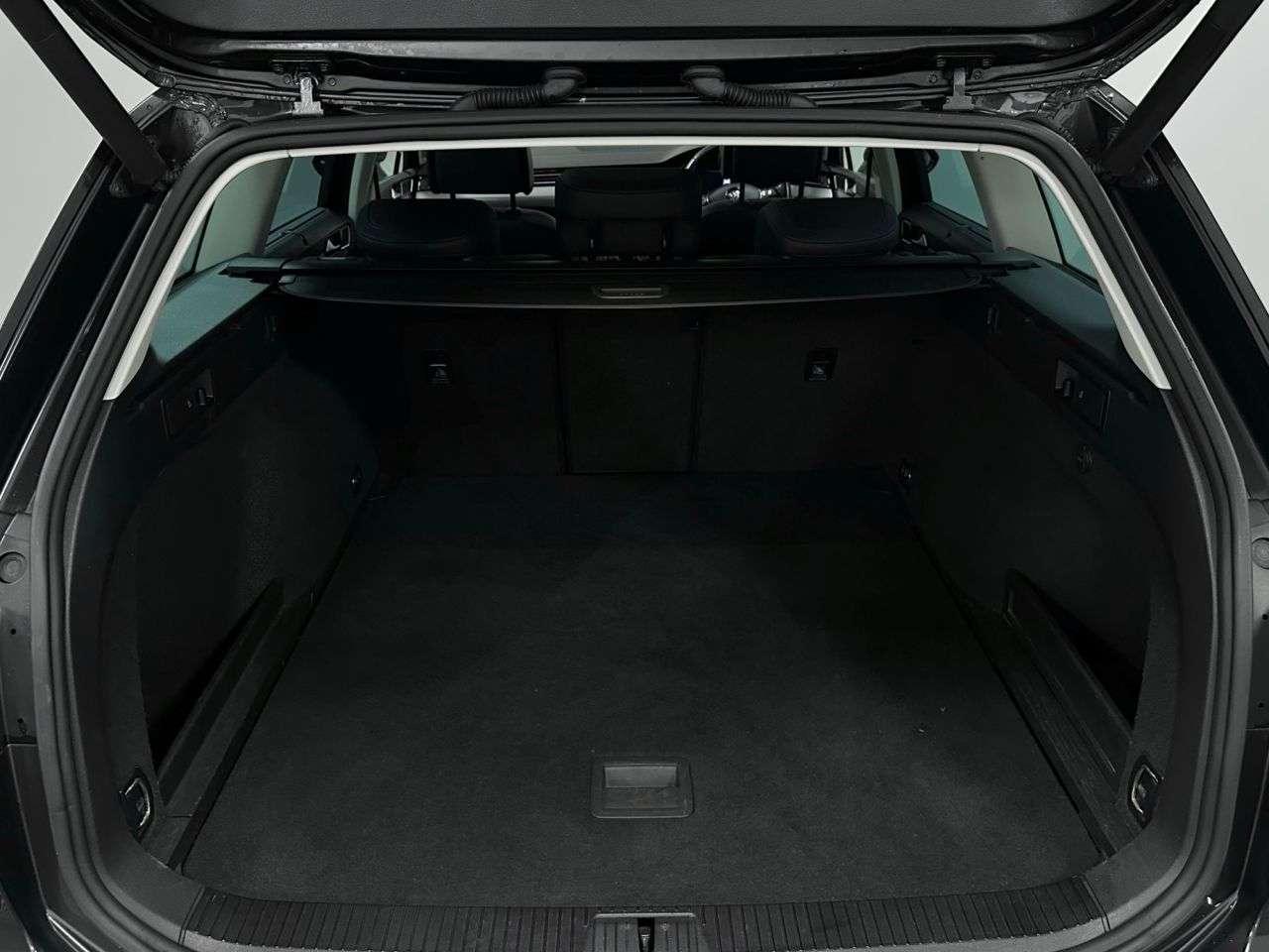 2019 VOLKSWAGEN PASSAT 2019 VOLKSWAGEN PASSAT