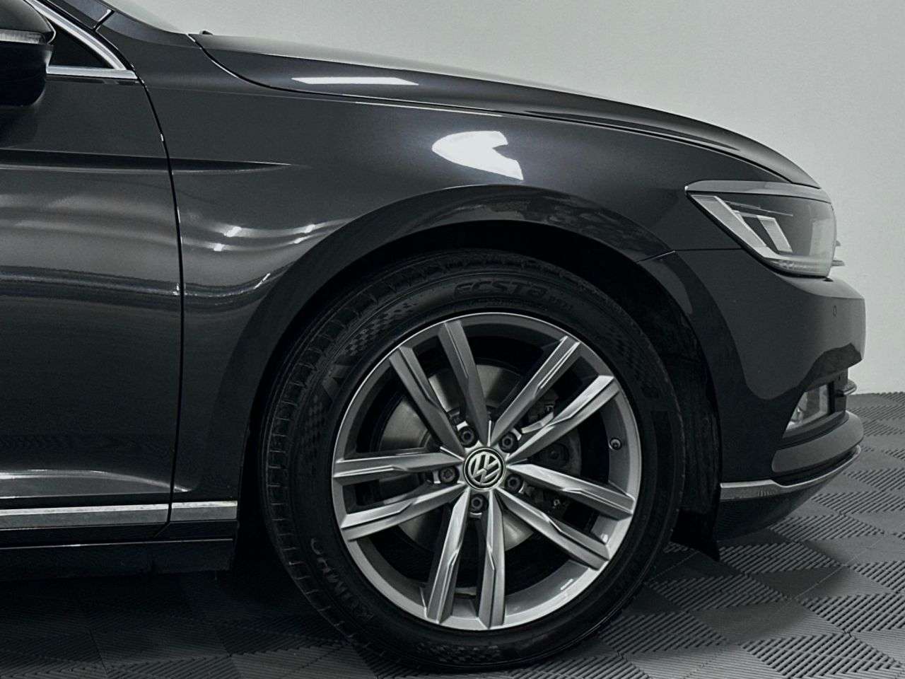 2019 VOLKSWAGEN PASSAT 2019 VOLKSWAGEN PASSAT