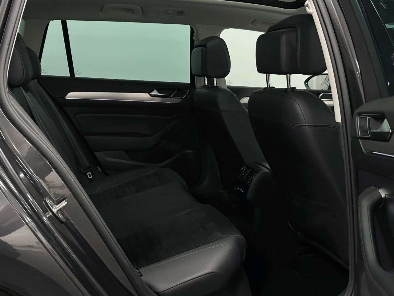 2019 VOLKSWAGEN PASSAT 2019 VOLKSWAGEN PASSAT