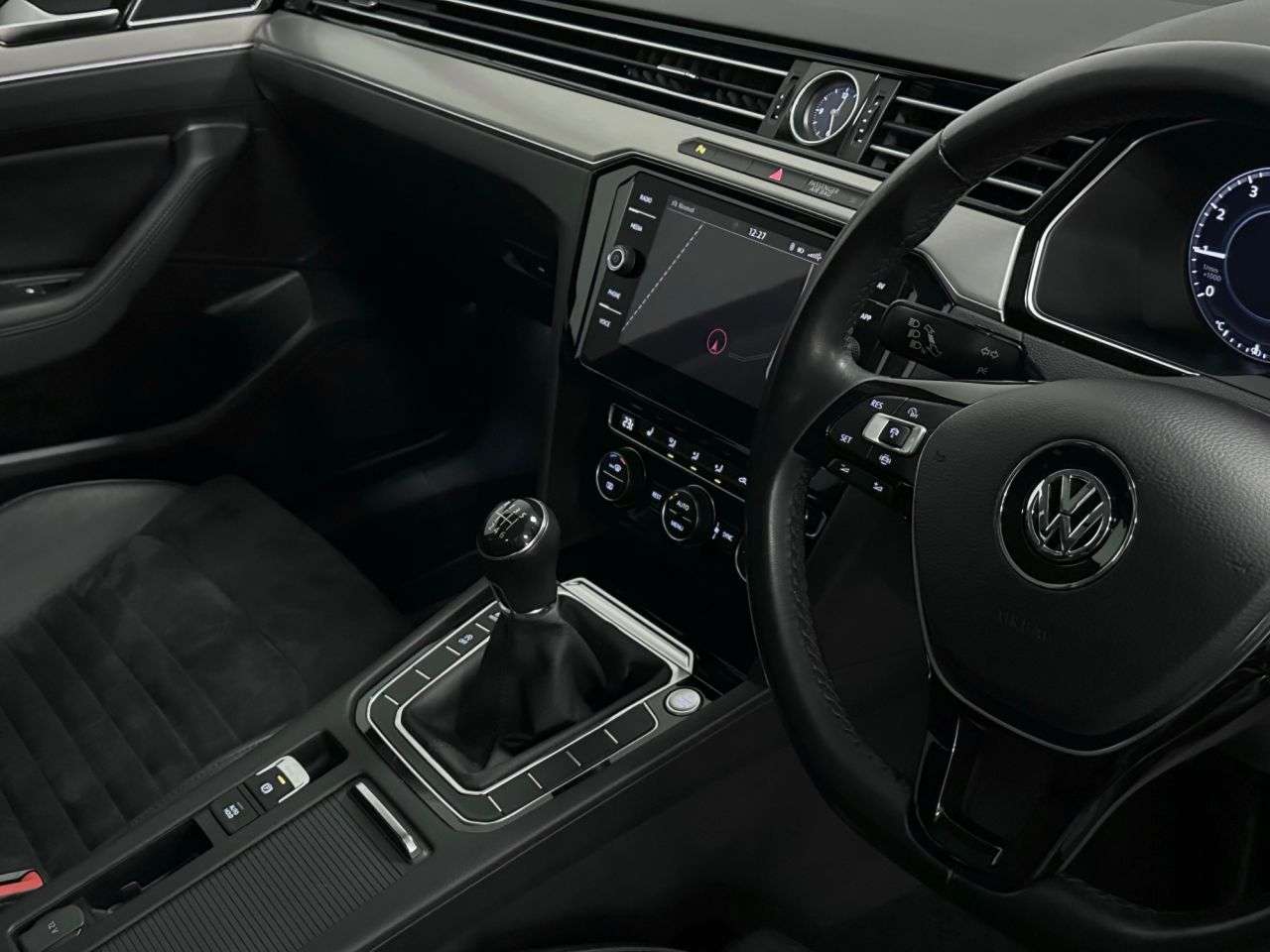 2019 VOLKSWAGEN PASSAT 2019 VOLKSWAGEN PASSAT