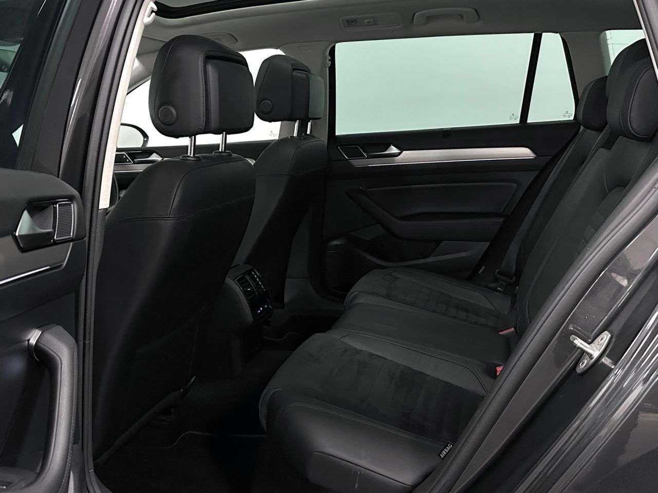 2019 VOLKSWAGEN PASSAT 2019 VOLKSWAGEN PASSAT