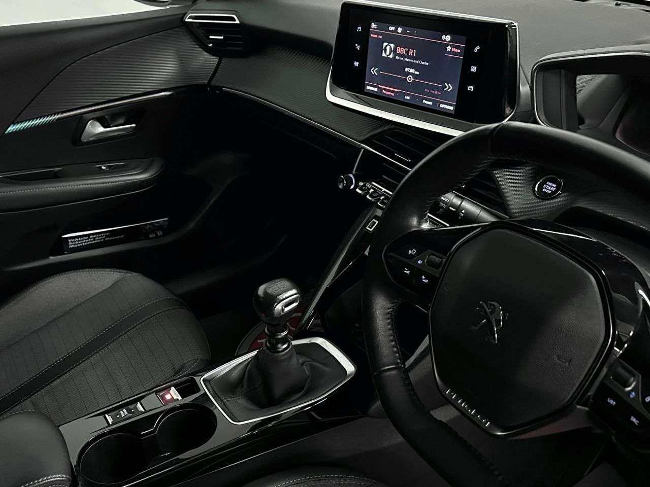 2021 PEUGEOT 208 2021 PEUGEOT 208