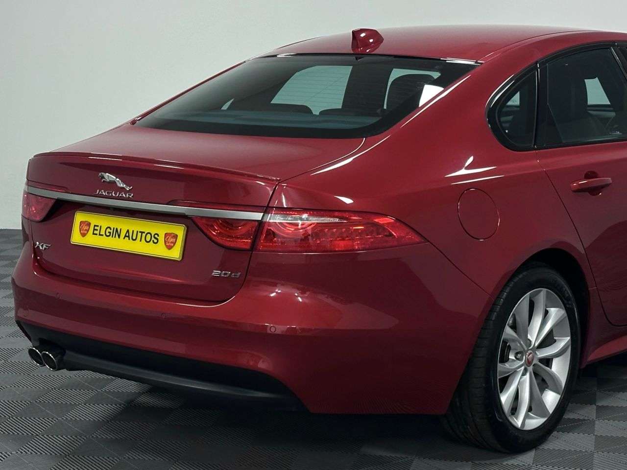 2017 JAGUAR XF 2017 JAGUAR XF