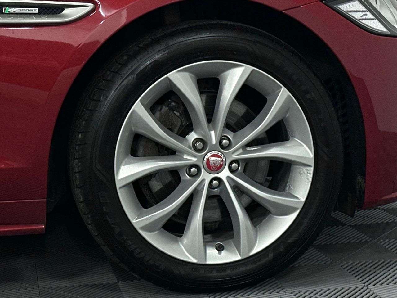 2017 JAGUAR XF 2017 JAGUAR XF