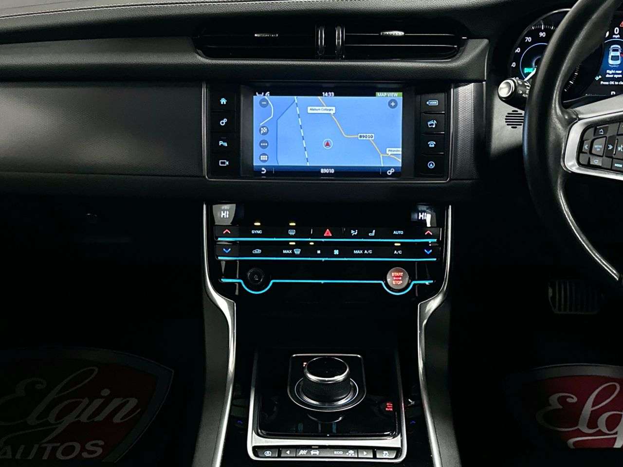 2017 JAGUAR XF 2017 JAGUAR XF