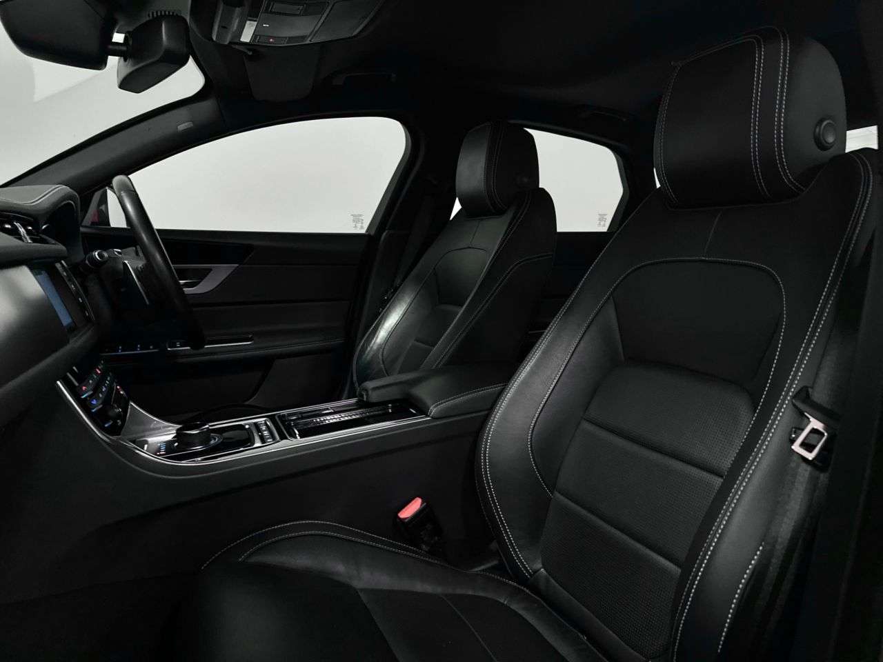 2017 JAGUAR XF 2017 JAGUAR XF