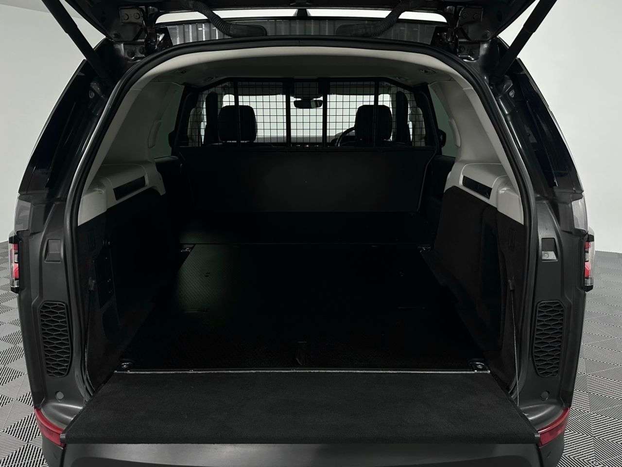 2018 LAND ROVER DISCOVERY 2018 LAND ROVER DISCOVERY