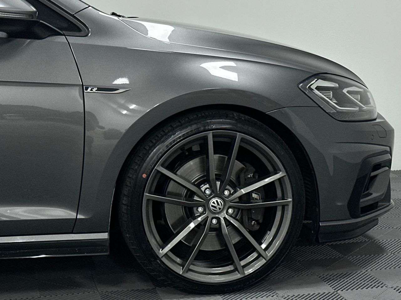 2017 VOLKSWAGEN GOLF 2017 VOLKSWAGEN GOLF