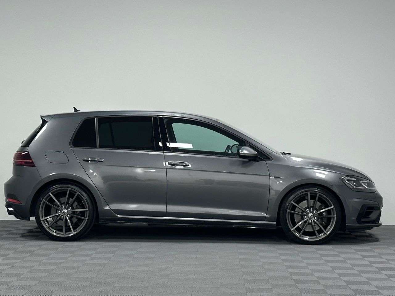 2017 VOLKSWAGEN GOLF 2017 VOLKSWAGEN GOLF