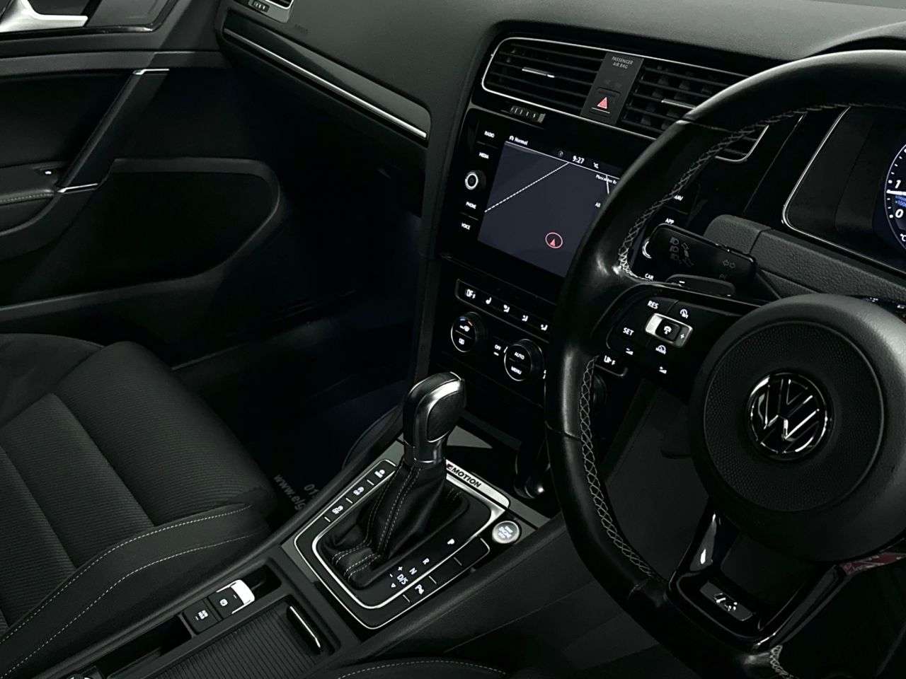 2017 VOLKSWAGEN GOLF 2017 VOLKSWAGEN GOLF