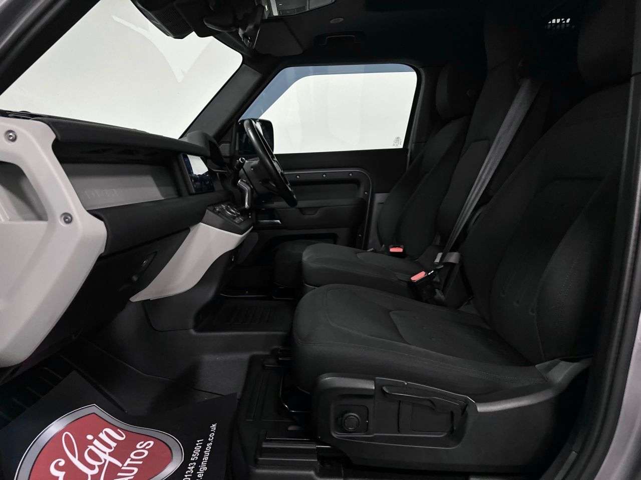 2021 LAND ROVER DEFENDER 90 2021 LAND ROVER DEFENDER 90