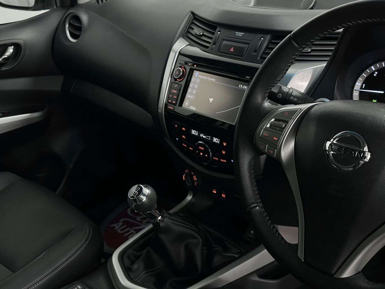 2017 NISSAN NAVARA 2017 NISSAN NAVARA