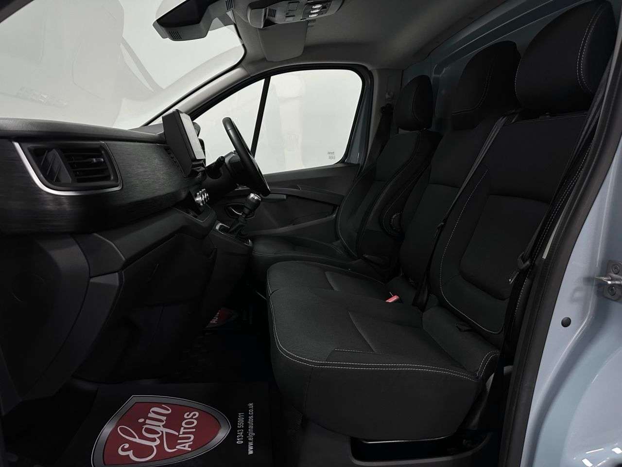 2022 RENAULT TRAFIC 2022 RENAULT TRAFIC