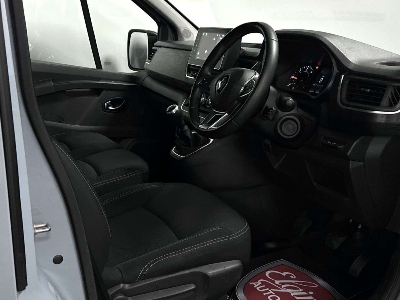 2022 RENAULT TRAFIC 2022 RENAULT TRAFIC