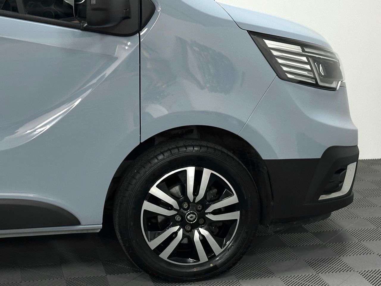 2022 RENAULT TRAFIC 2022 RENAULT TRAFIC