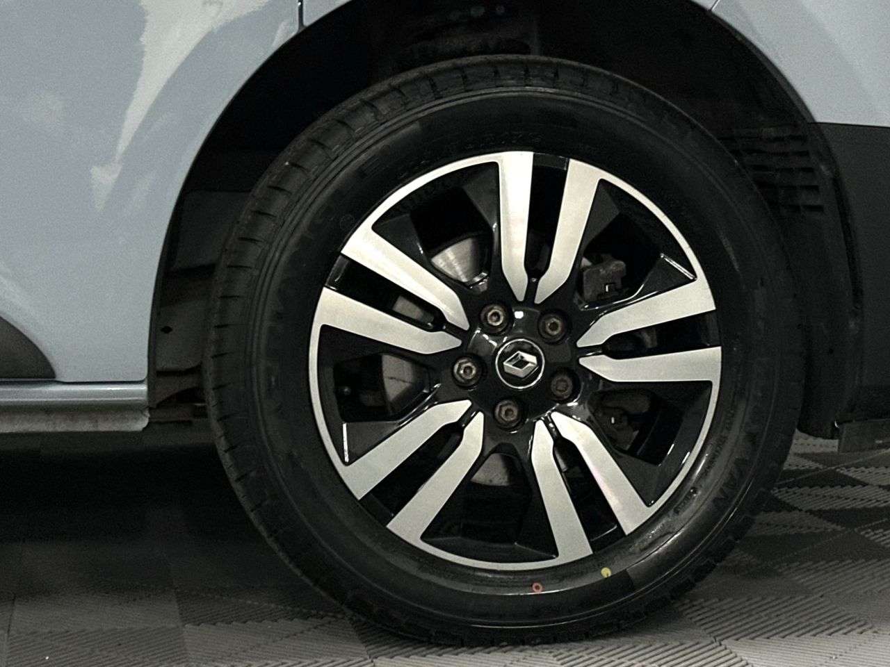 2022 RENAULT TRAFIC 2022 RENAULT TRAFIC