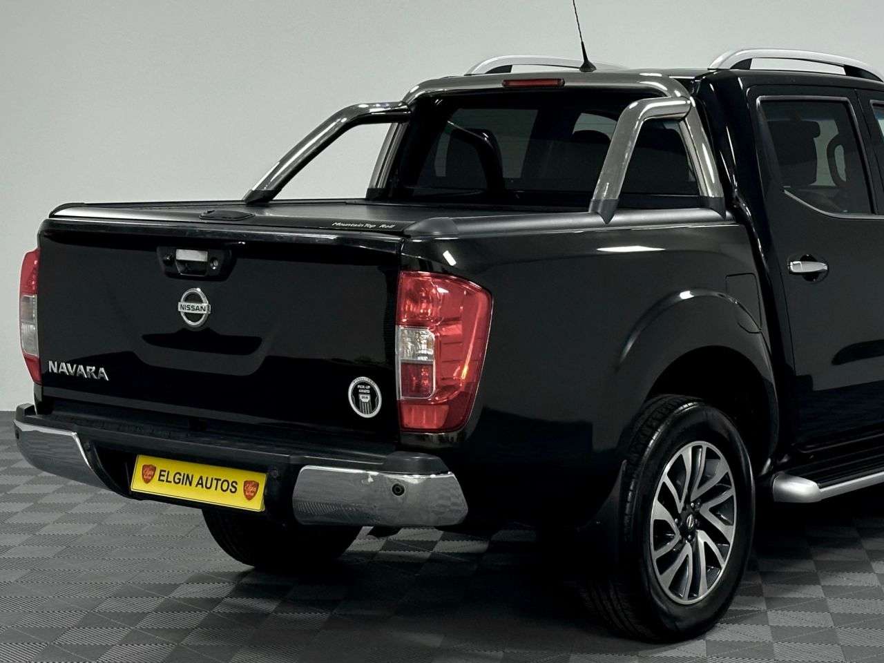 2017 NISSAN NAVARA 2017 NISSAN NAVARA