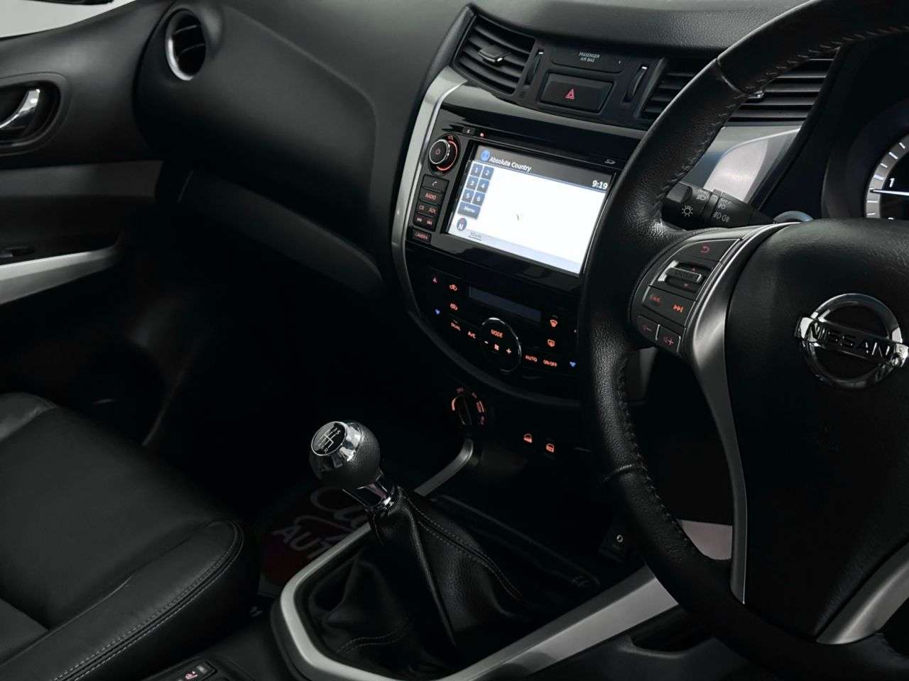 2017 NISSAN NAVARA 2017 NISSAN NAVARA