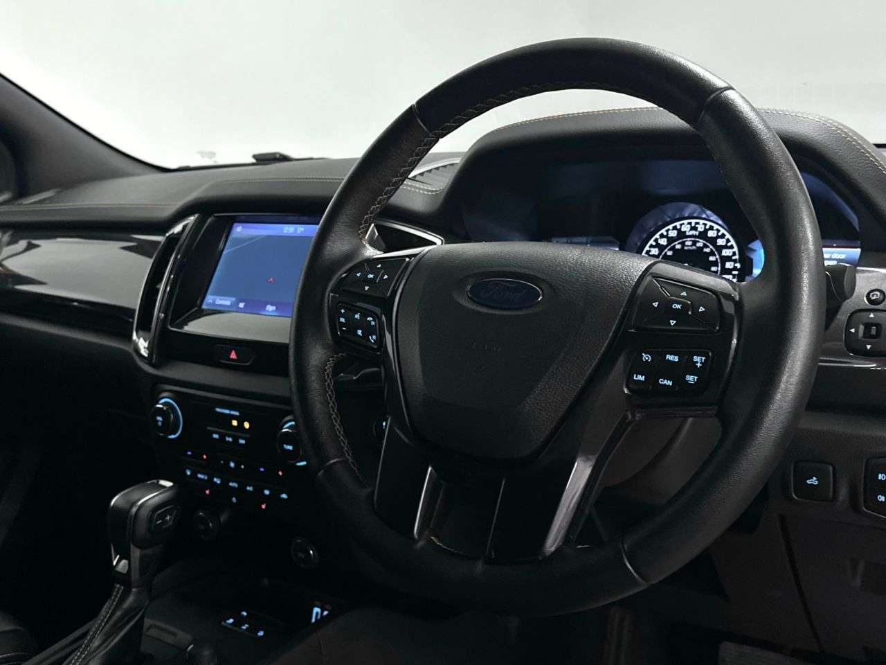 A 2023 FORD RANGER Wildtrak Double Cab 2.0 EcoBlue Auto ( 213 bhp ) A 2023 FORD RANGER Wildtrak Double Cab 2.0 EcoBlue Auto ( 213 bhp )