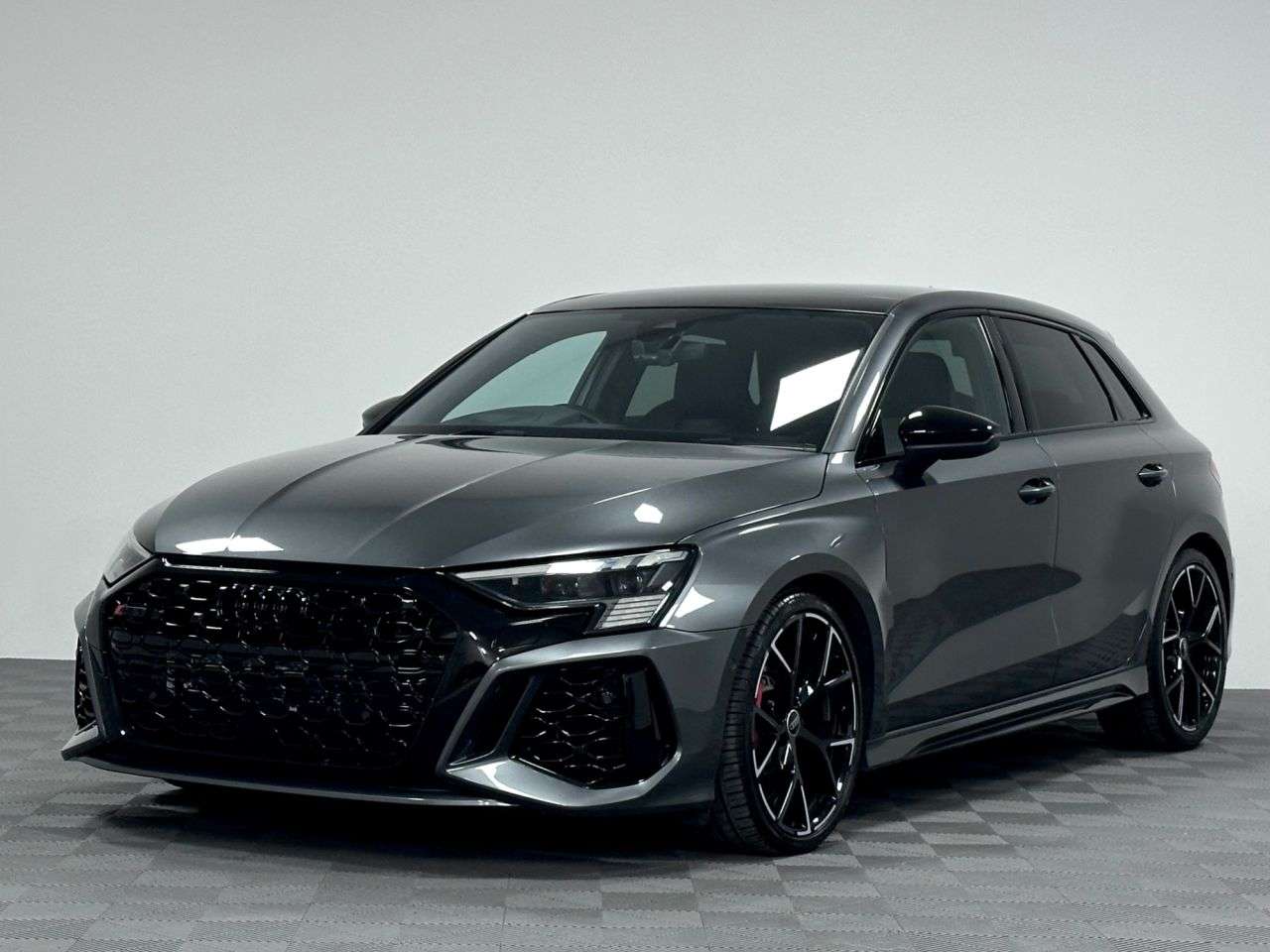 A 2022 AUDI RS3 Vorsprung Sportback Quattro 2.5 TFSI S Tronic ( 400 bhp ) A 2022 AUDI RS3 Vorsprung Sportback Quattro 2.5 TFSI S Tronic ( 400 bhp )