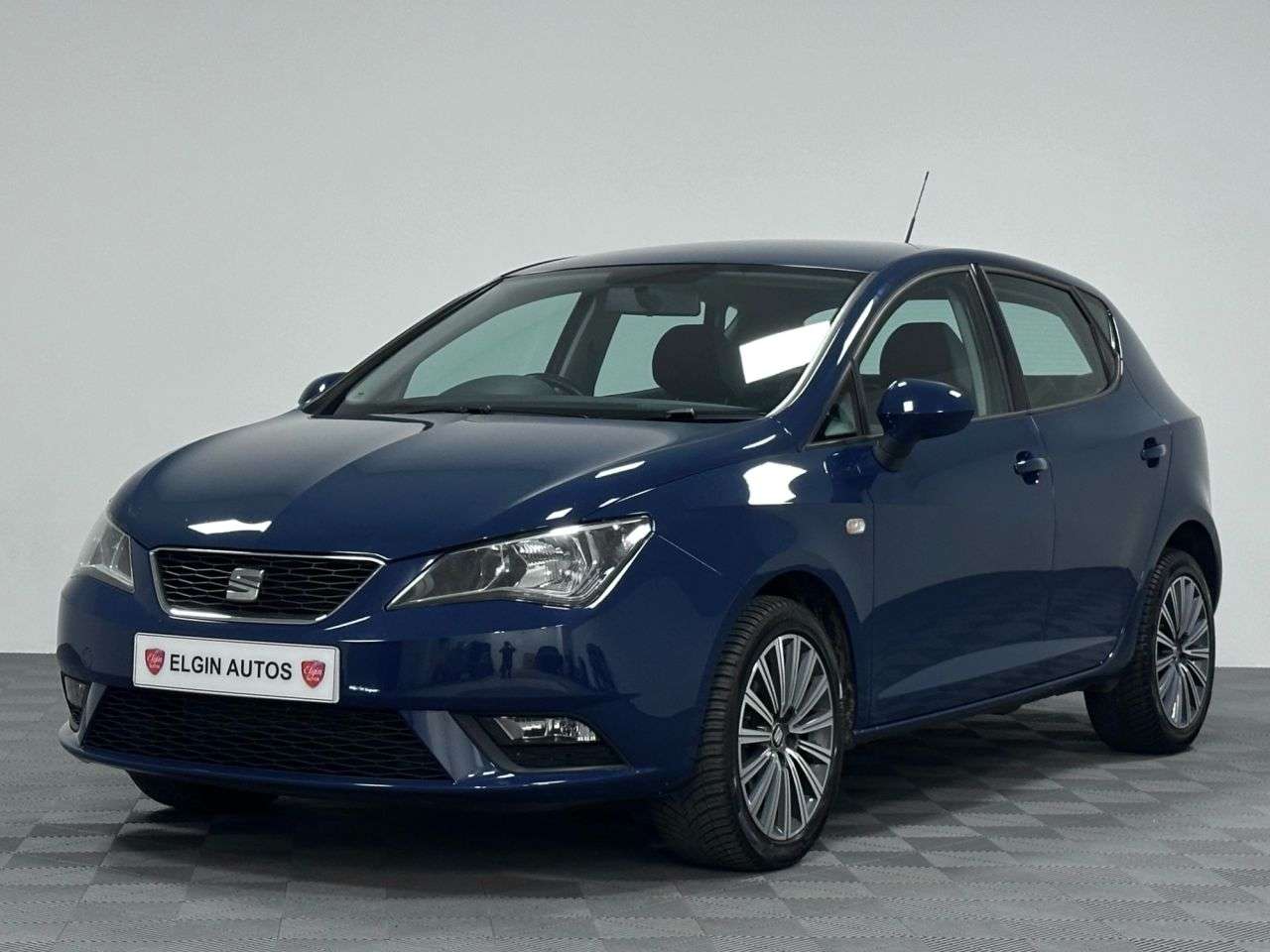 A 2016 SEAT IBIZA SE Technology 1.2 TSI SE ( 90 bhp ) A 2016 SEAT IBIZA SE Technology 1.2 TSI SE ( 90 bhp )