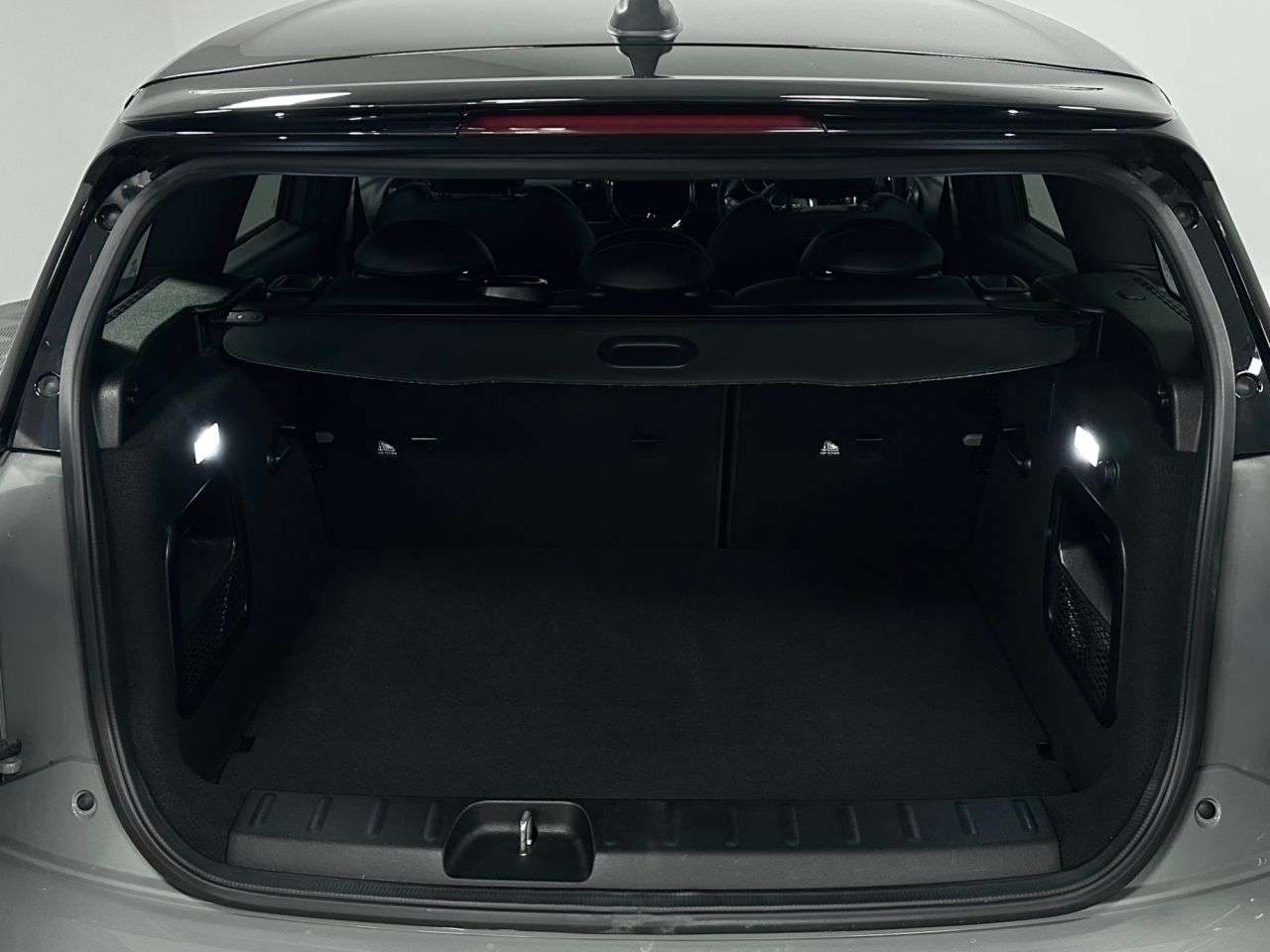 2021 MINI CLUBMAN 2021 MINI CLUBMAN