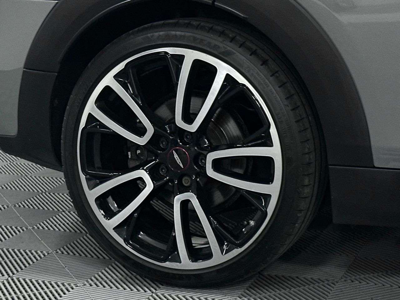 2021 MINI CLUBMAN 2021 MINI CLUBMAN