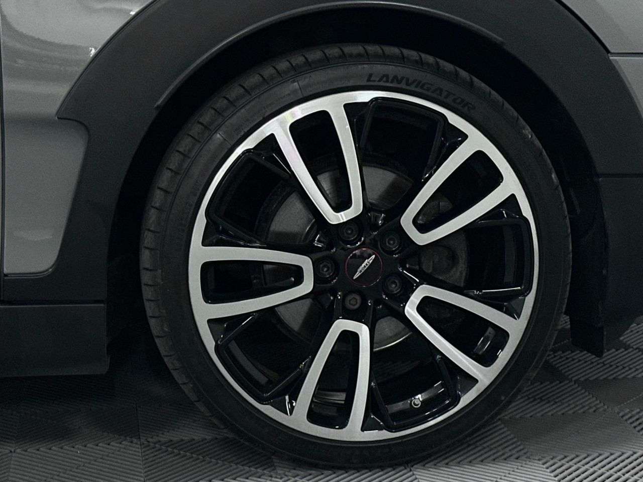 2021 MINI CLUBMAN 2021 MINI CLUBMAN