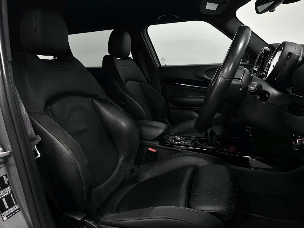 2021 MINI CLUBMAN 2021 MINI CLUBMAN