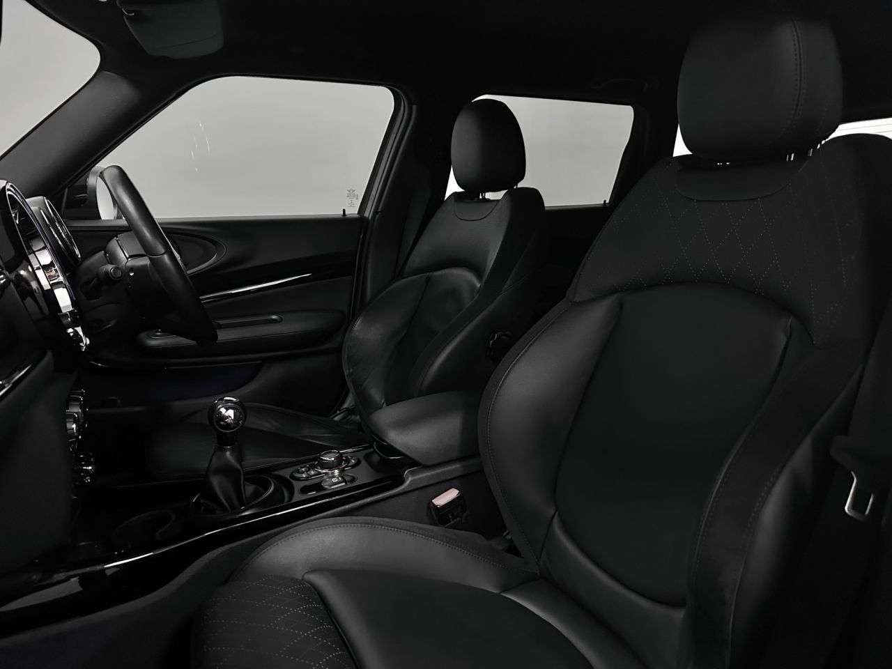 2021 MINI CLUBMAN 2021 MINI CLUBMAN