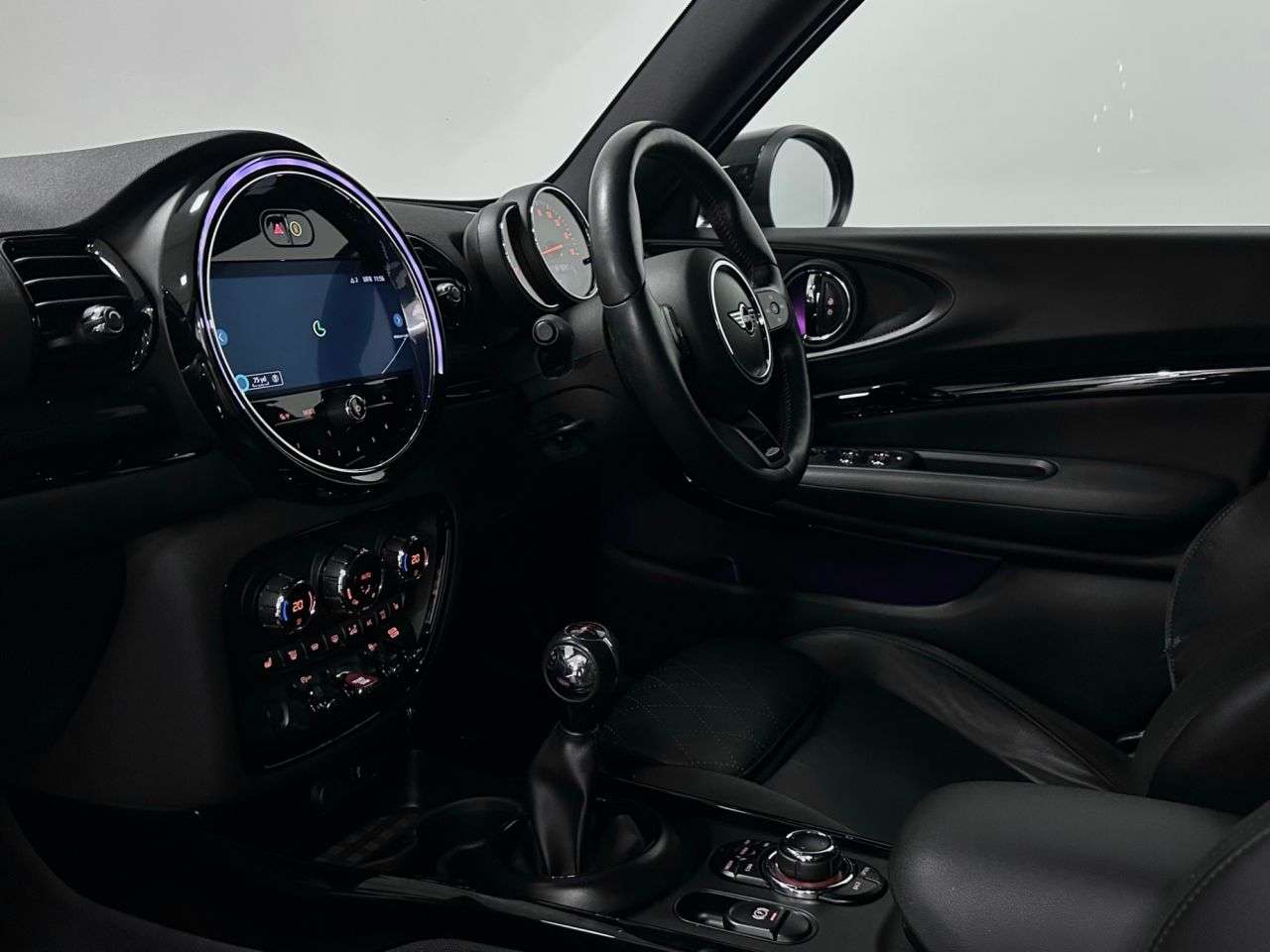 2021 MINI CLUBMAN 2021 MINI CLUBMAN