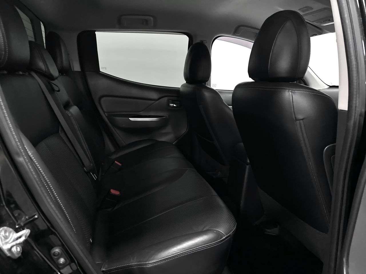 2015 MITSUBISHI L200 2015 MITSUBISHI L200