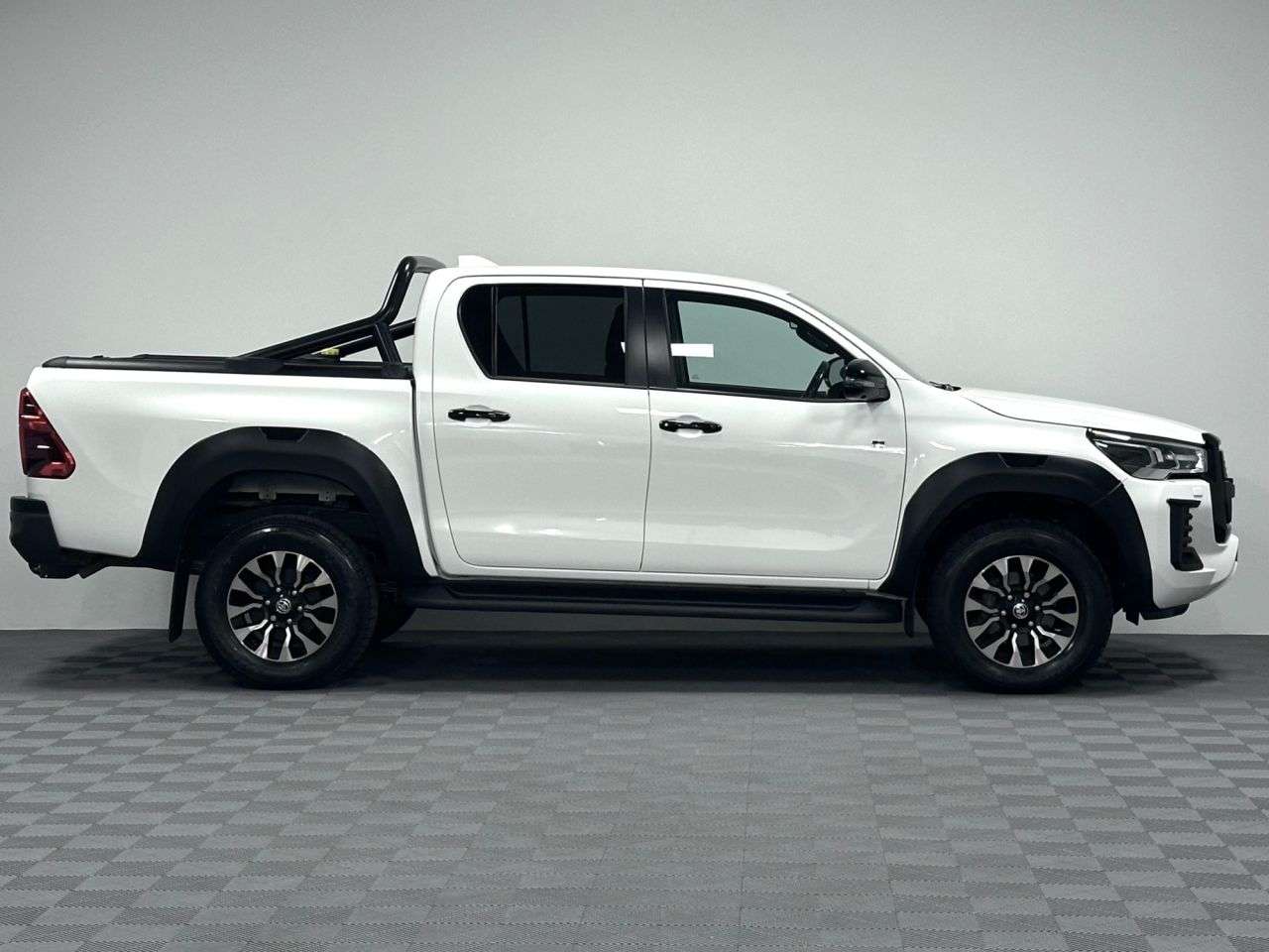 2024 TOYOTA HILUX 2024 TOYOTA HILUX
